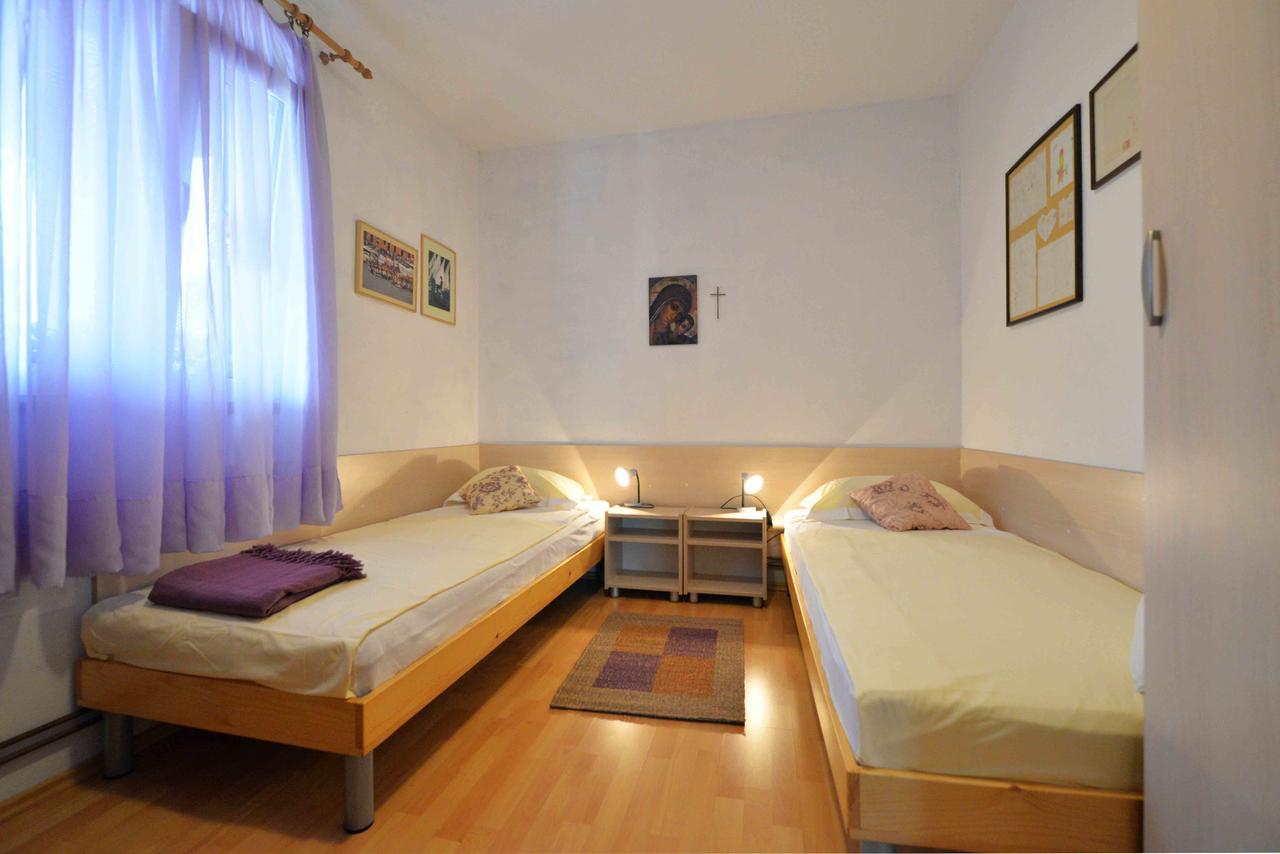 Holiday Apartment Ivan Murter Ngoại thất bức ảnh